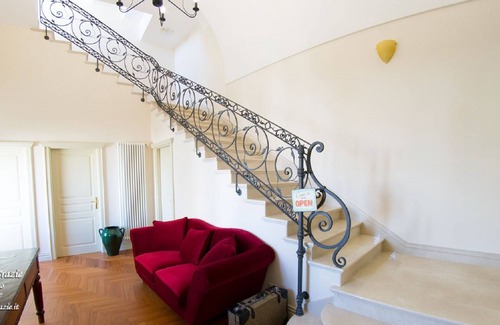Miglionico Cama Y Desayuno | Residenza delle Grazie LEON