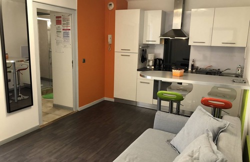 La Roche-sur-Yon Apartamento | Appartement N2-Apartamento-Baño con bañera-Terraza