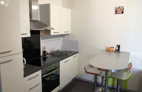 La Roche-sur-Yon Apartamento | Appartement N2-Apartamento-Baño con bañera-Terraza
