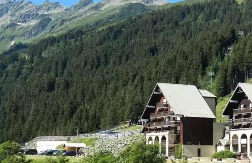 Le Pleynet Apartamento | Residence Roches Noires - Studio for 4 People