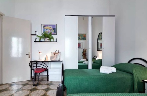Novoli Casa | RESIDENCE SALENTO: APARCAMIENTO GRATUITO, WI-FI GRATUITO, 4 DORMITORIOS, 2 BAÑOS
