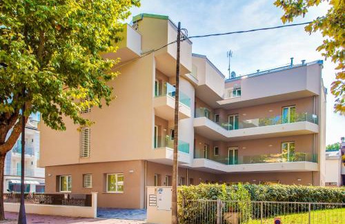 Cesenatico Apartamento | Residence Sansabai