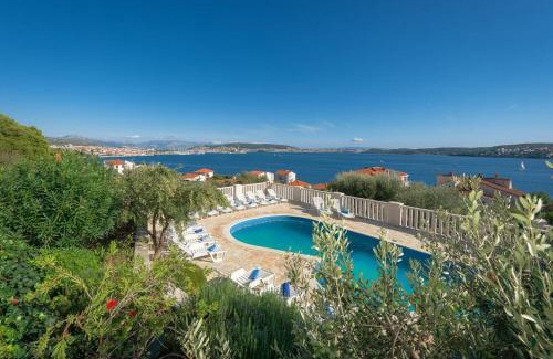 Seget Donji Apartamento | Residence Villa Irena Apartments