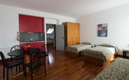 Porta Garibaldi Apartamento | Residence Villa Odescalchi