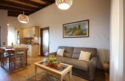 Laureana Cilento Apartamento | Residence Villa Rosi