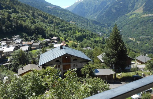 Bourg-Saint-Maurice Apartamento | residencia con piscina en el verano, esquí en invierno