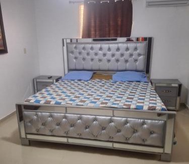 Gregorio Luperon Apartamento | RESIDENCIAL 3 Paradise