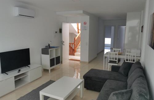 Vecindario Apartamento | Residencial Amber II - Apartamento nuevo, amplio y cómodo