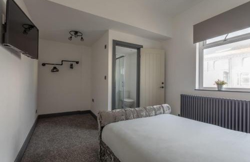 South Shore Hotel | RESIDENCY LUXURY SEAFRONT HOTEL