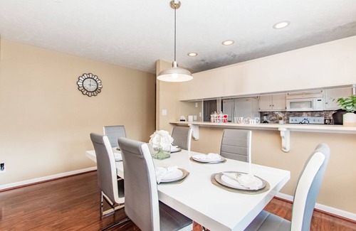 Fayetteville Casa | Residential home, Firepit, Gas Grill, Close to Ft. Bragg