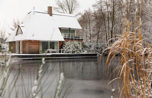 Bad Zwischenahn Casa | Residenz - Haus Erde - Penthouse - Sauna - Parkplatz