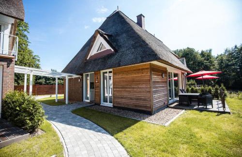 Bad Zwischenahn Casa | Residenz - Haus Erde - Penthouse - Sauna - Parkplatz