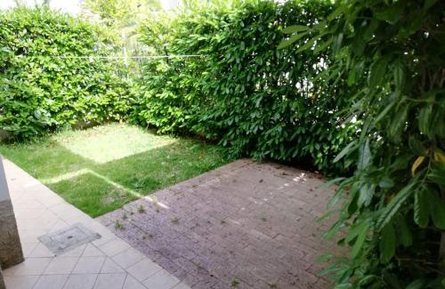Laura Casa | residenza acquamarina fronte mare
