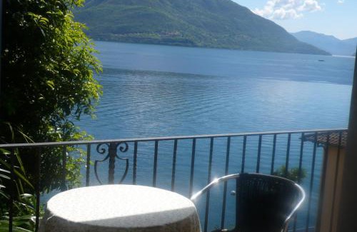 Porto Ronco Cama Y Desayuno | Residenza Bettina BnB & Ferienwohnungen