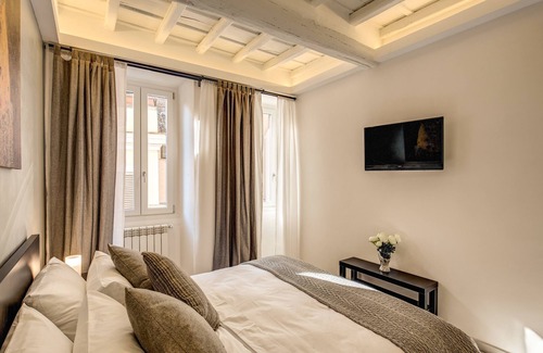 Rione XI Sant'Angelo Casa | Residenza Costaguti