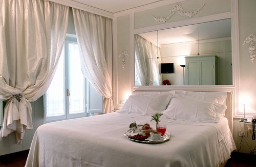 Siena Historical Center Cama Y Desayuno | Residenza d'Epoca Relais Campo Regio