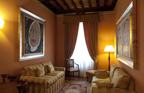 Pietrasanta Cama Y Desayuno | Residenza Palazzo Visdomini