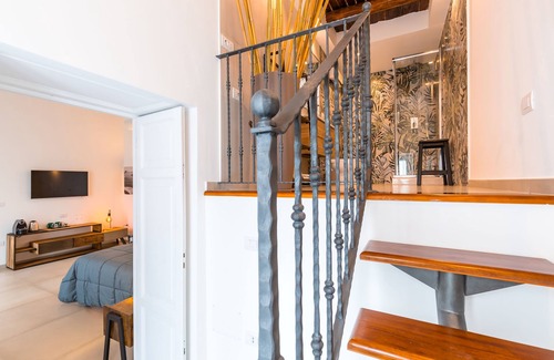 Chiaia Apartamento | Residenza Partanna by Napoliapartments
