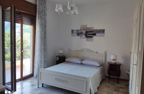 Piazza-Tralia-Pendolo Apartamento | Residenza Regina Margherita, Apud Montes
