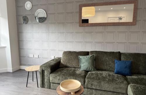 Blyth Casa | ResiLets - Berwick House - Large 4 Bed Townhouse - Contractor stays