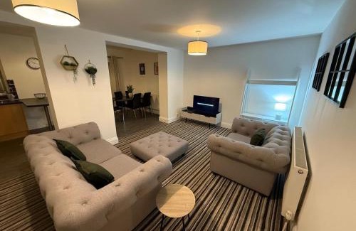 Blyth Apartamento | ResiLets - Newsham Road -Large 2 BR Short Stay Apartment for Holidays Contractors Visitors