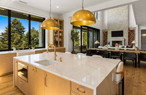 Bozeman Casa | Resolute Ridge Peak House