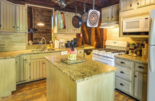 Treasure Lake Cabina | Resort Amenities: Family-Friendly DuBois Cabin