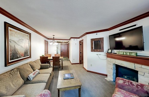 Olympic Valley Apartamento | Resort at Squaw Creek's 317 & 319