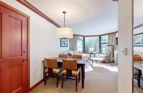 Olympic Valley Apartamento | Resort at Squaw Creek's 521 & 523