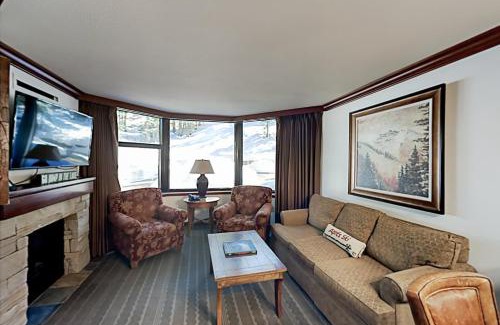 Olympic Valley Apartamento | Resort at Squaw Creek's 319