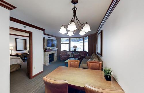 Olympic Valley Apartamento | Resort at Squaw Creek's 319