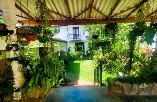 Kandy Cama Y Desayuno | Resort Beam
