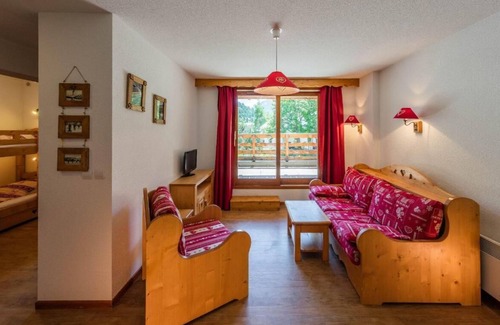 Abries Apartamento | Centro estación, fitness, piscina, parking, tv, local para esquís, 37-52m², Abriès