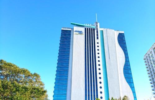 Downtown Myrtle Beach Apartamento | Resort condo w fire pit & balcony