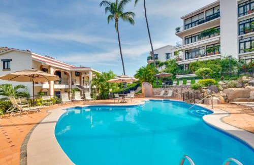 Centro de Puerto Vallarta Apartamento | Resort Condo with Pool Access and Pacific Ocean Views!