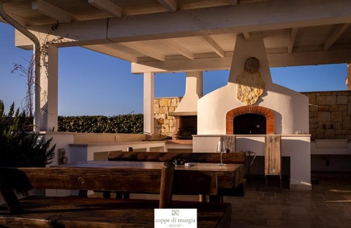Andria Complejo | Resort Coppe di Murgia, Immersa nel territorio dell'alta murgia, tra Castel Del Monte e la città di Andria, Corato e Bari