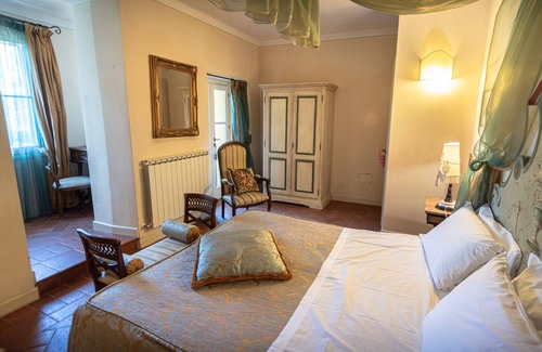 Castelnuovo Complejo | Resort e Spa San Crispino