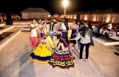 Amar Sagar Pol Hotel | Resort in Jaisalmer luxury camp