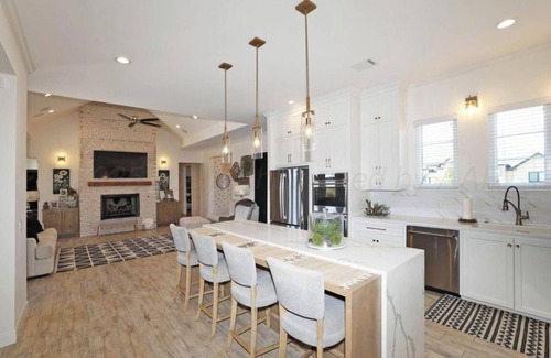 Amarillo Casa | Resort like home 4 bedroom, 3.5 bath plus pool and hot tub in Amarillo Tx