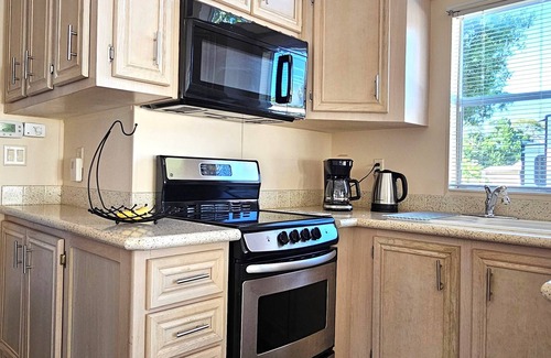 Braden River Casa | Resort Living at SUN OUTDOORS —Steps to Pool + Golf Cart Included!