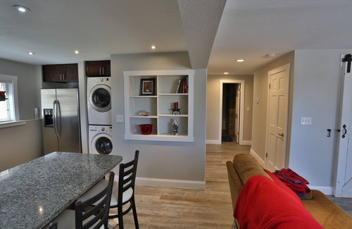 Northwest Colorado Springs Apartamento | Resort Living en el corazón de Colorado Springs