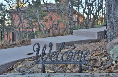 Northwest Colorado Springs Apartamento | Resort Living en el corazón de Colorado Springs