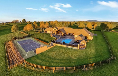 Waipa District Casa | Resort Luxury at its Finest
