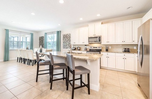 Celebration Casa | Resort open/Flexible canx. policy/10 mins to Disney/Gated Community