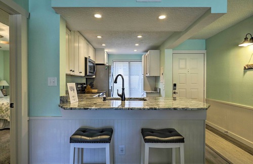 Palma del Mar Condominio | Resort Retreat w/ Private Porch + Water Views