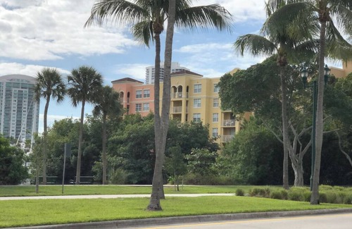 Aventura Apartamento | Resort style 2 bedroom 2 bathroom