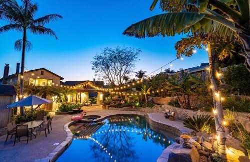 Encinitas Casa | Resort style back yard heated pool and spa