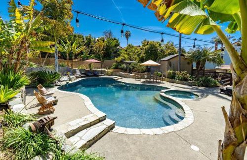 Encinitas Casa | Resort style back yard heated pool and spa