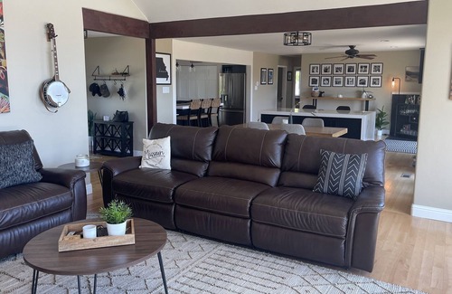 Auburn Casa | Resort Style Backyard - Minutes Away From Trails & Downtown Auburn!