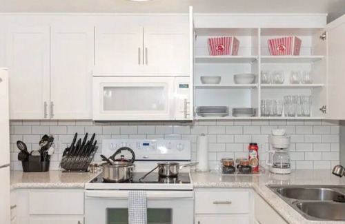 Morena Apartamento | Resort Style by Beach w/Pool/Gym/Theater/King Beds